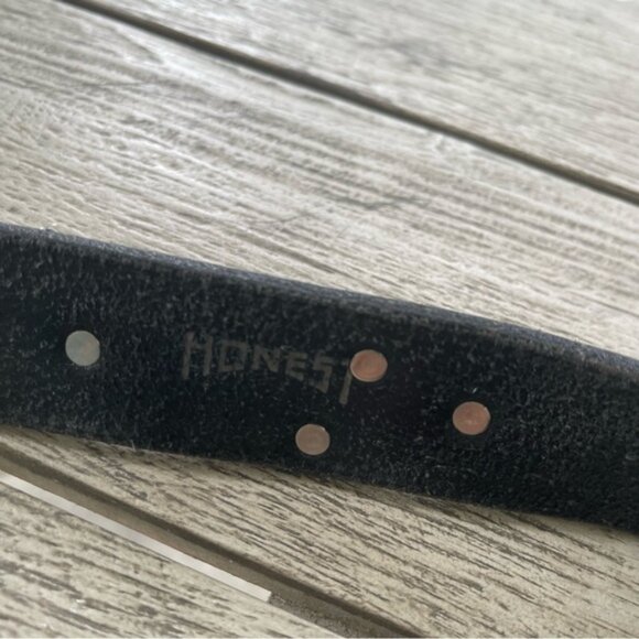 Vintage Brighton Honest Black Leather Belt with Silver Animal Accents Size 30” - Picture 5 of 6